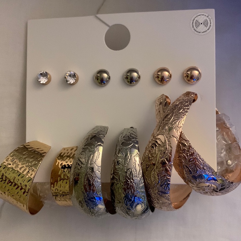 Stud and Hoop Earrings Set